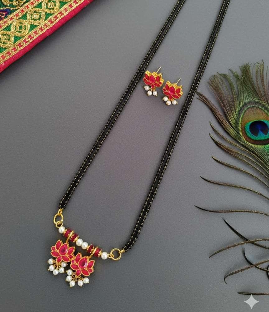 पंकजा मंगळसूत्र